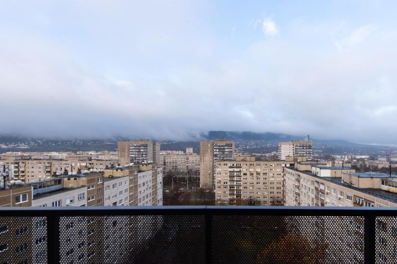 Waterfront City Apartments By Urbanrent Budapest Esterno foto