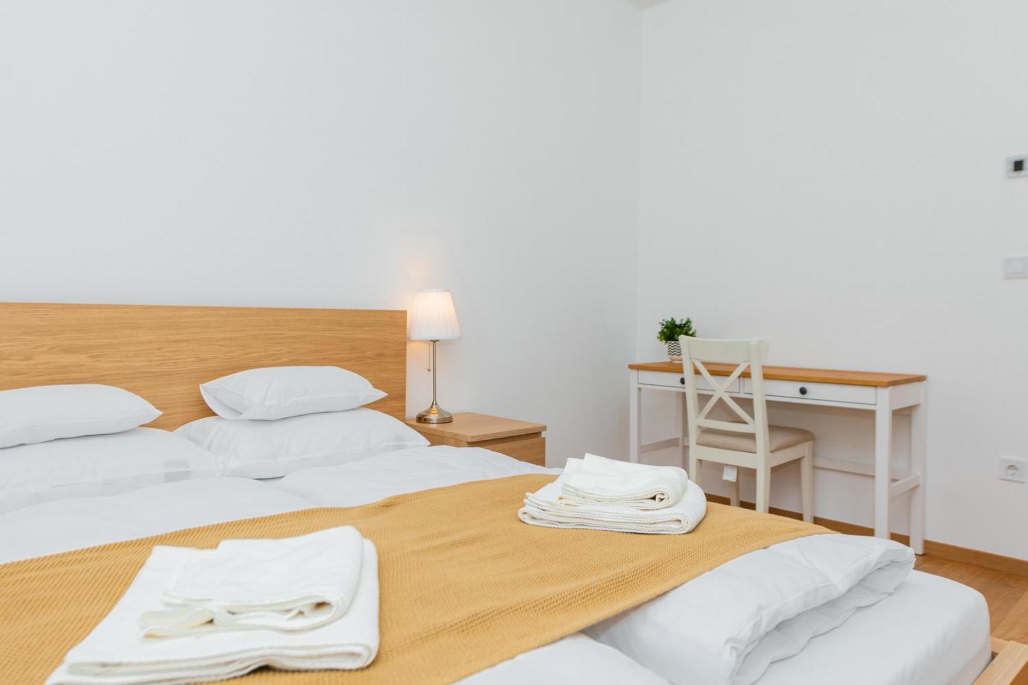 Waterfront City Apartments By Urbanrent Budapest Esterno foto