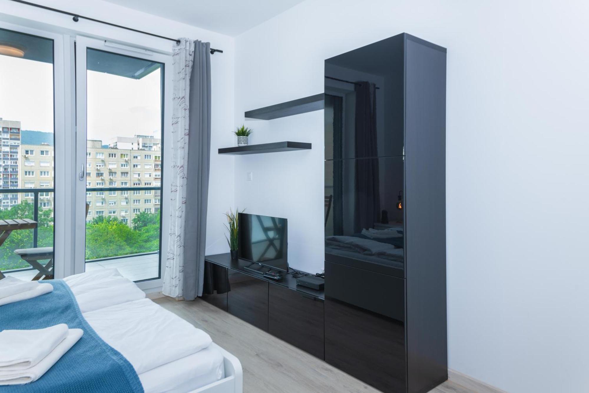 Waterfront City Apartments By Urbanrent Budapest Esterno foto